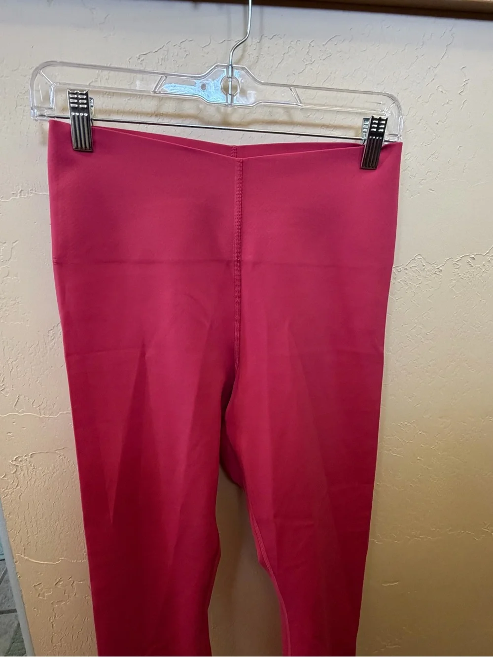 Lululemon Glow Up HR Tight 25” Raspberry Pink Size 10 NWT